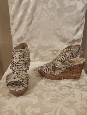 Maurices Beige and Brown Snake-Print Wedge Sandals